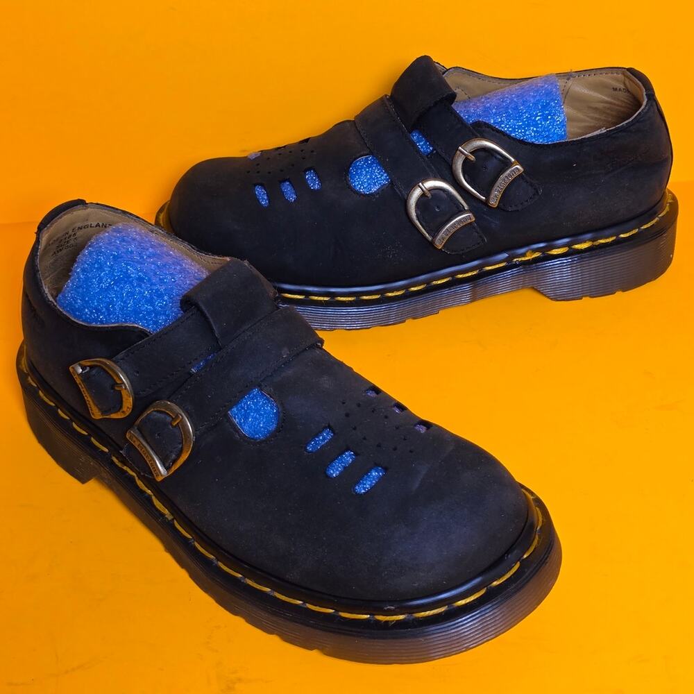 Vintage 90s Dr Martens 8185 Mary Janes MIE England US7 Black Suede Double Buckle